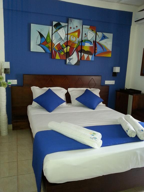 Mama Beach Villa Negombo Exteriör bild